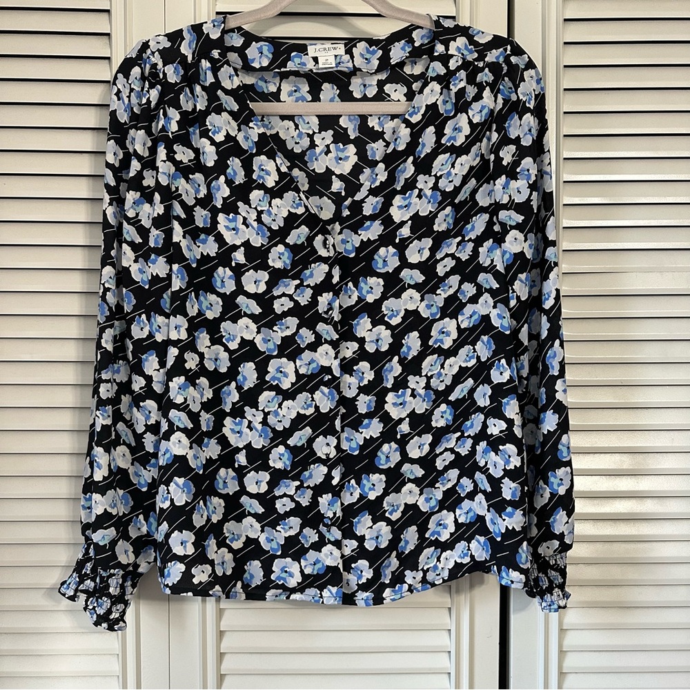 J. Crew Floral Print Long Sleeve V-Neck Button Down Blouse Sz 2
